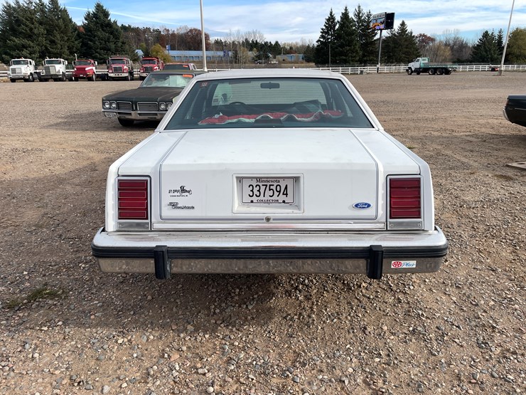 #1200-•-1986-ford-crown-victoria-**recommend-trailering**-(has-mn-title)-image-4