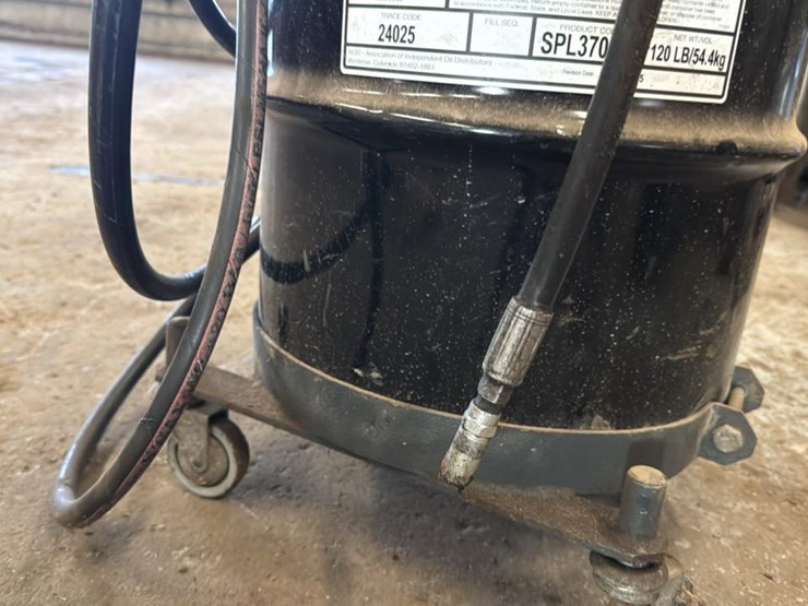 #158-•-barrel-grease-system*-image-8