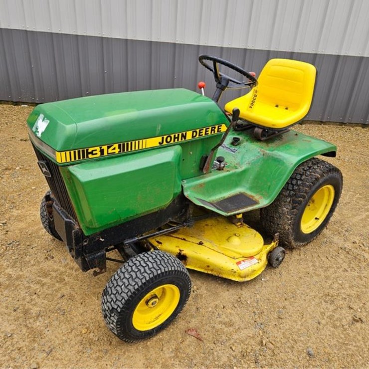 JOHN DEERE 315