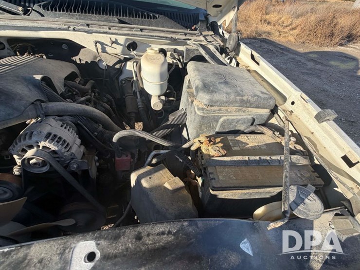 2003-chevrolet-silverado-2500hd-image-34