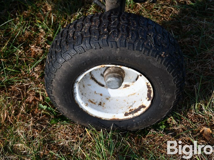 toro-groundmaster-223-d-riding-lawn-mower-image-18