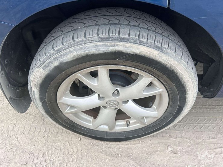 2008-nissan-rogue-image-24