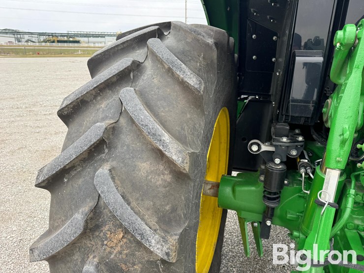 john-deere-6155m-image-18