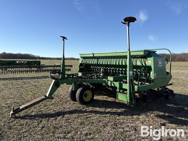 john-deere-1560-image-1