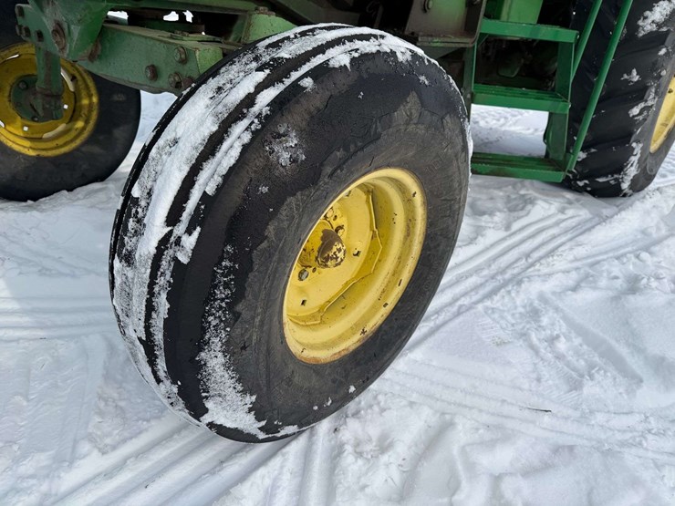 1975-john-deere-4230-image-12