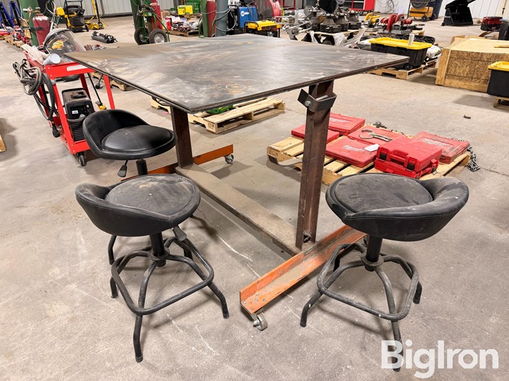 4-1/2'-welding-table-image-2