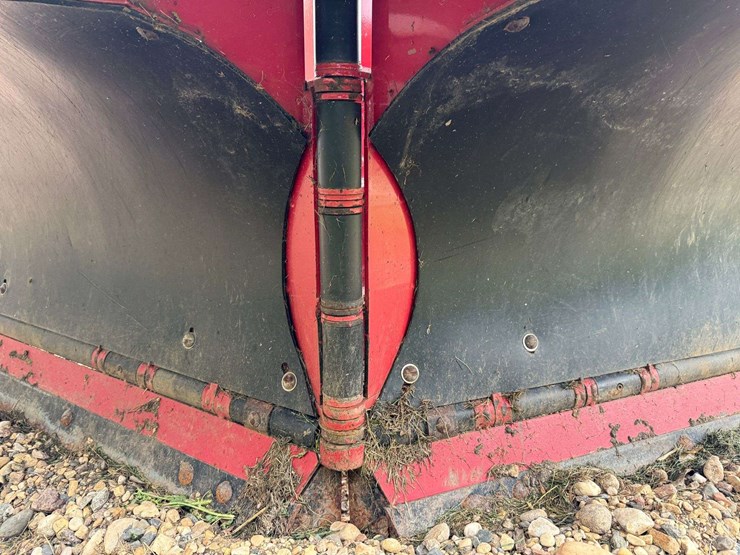 2018-hiniker-poly-snowplow-with-mounts-for-a-99-01-3/4-ton-chevrolet,-has-controller-image-17