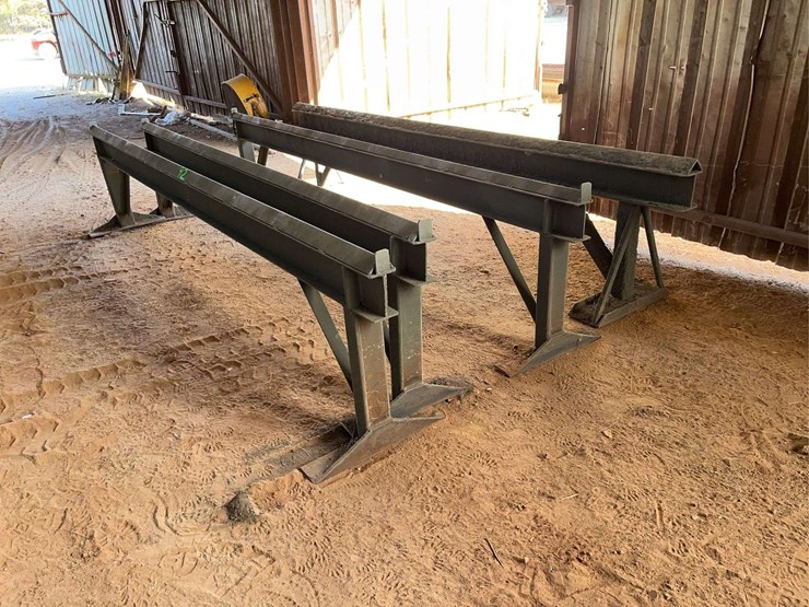 (4)-6-ft.-saw-horses-image-1