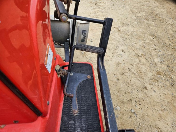 #3036-•-smithco-super-star-sand-trap-rake-image-24