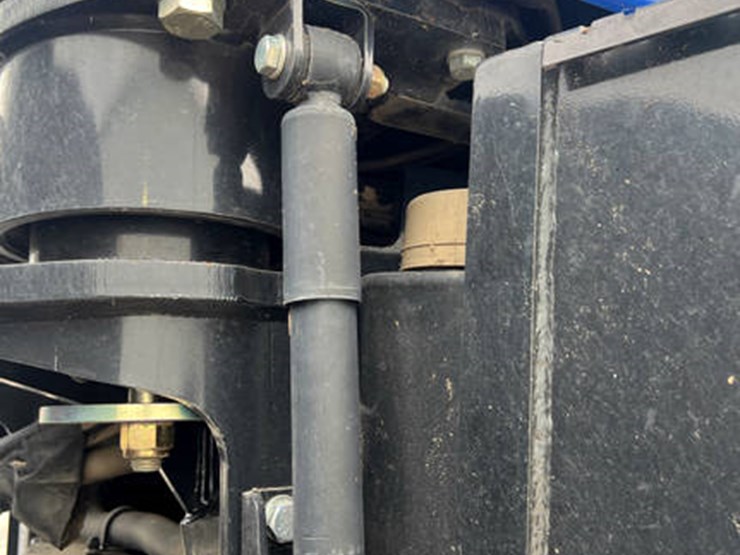 2023-new-holland-t9.600-image-28