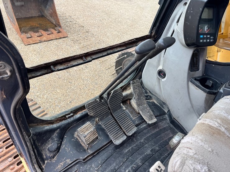 2007-kobelco-sk260-lc-image-22