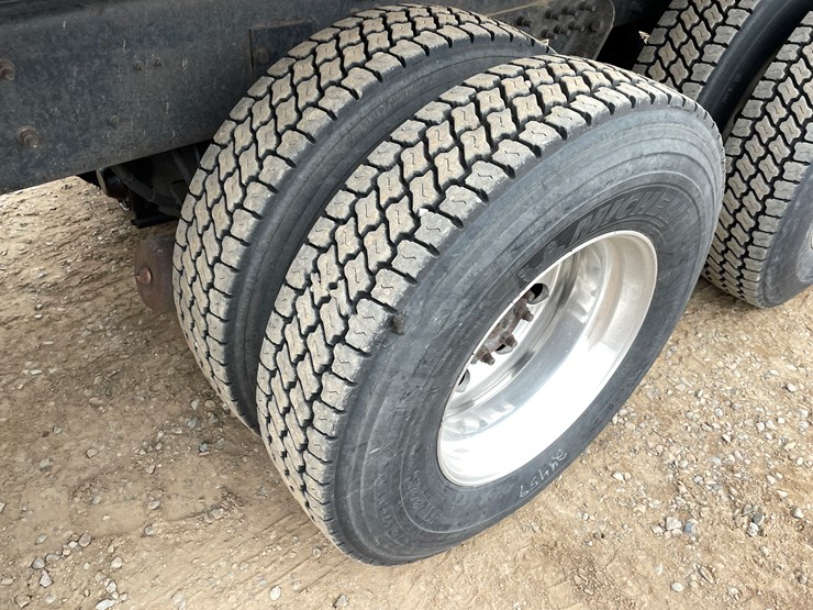 #1130-•-2005-international-5500i-6x4-dump-truck-(has-mn-title)-image-26