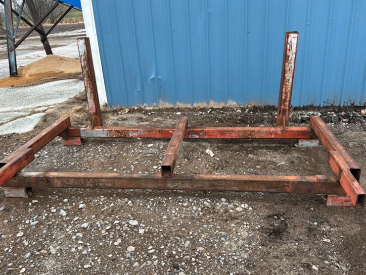 #115-•-stacking-racks-image-1