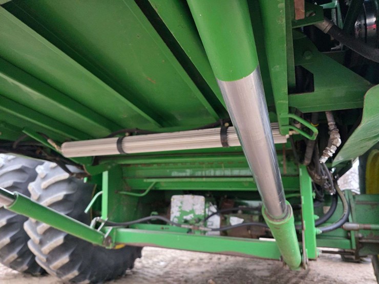 2000-john-deere-9650-sts-image-33