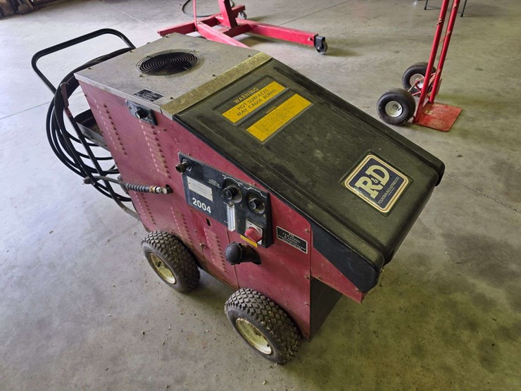 r+d-fountain-industries-co-hot-water-pressure-washer,-220v-with-cord,-hose-and-wand,-up-to-180-degre-image-15