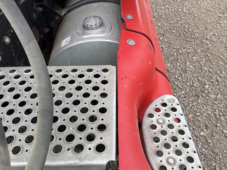 2003-kenworth-t2000-image-12