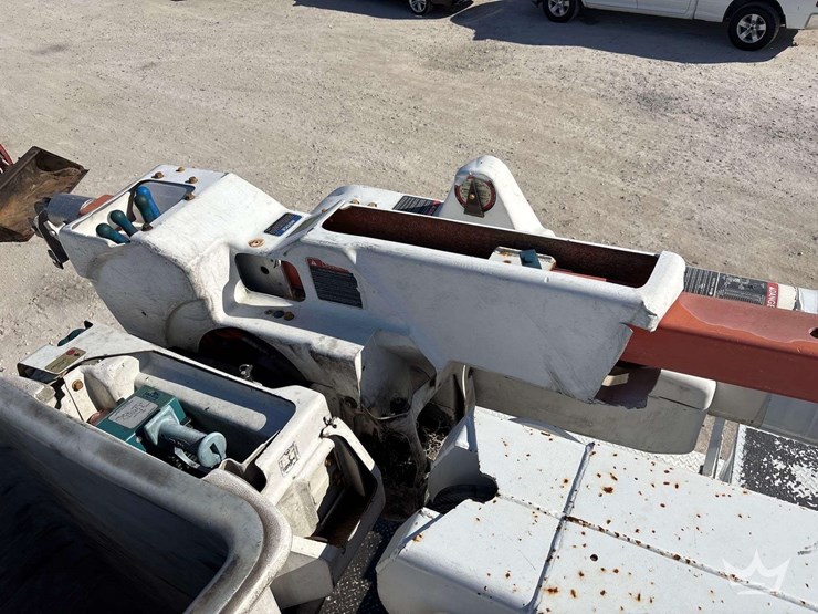 2013-international-workstar-7400-image-27