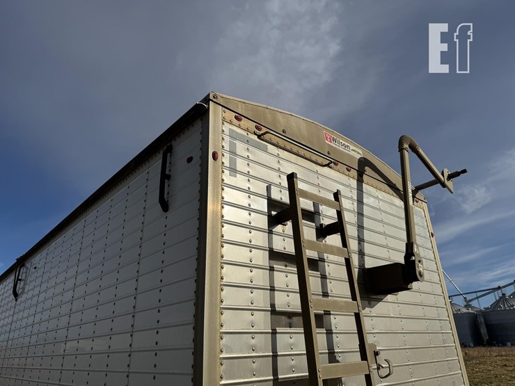 2014-wilson-grain-trailer-image-12