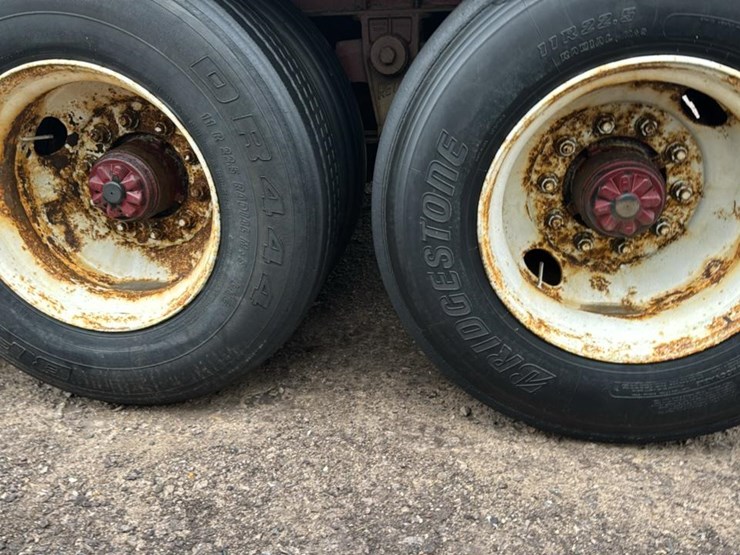 #123-•-chip-trailer-image-32