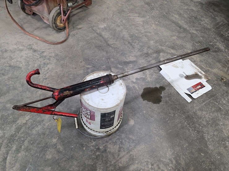 oil-barrel-hand-pump-image-1