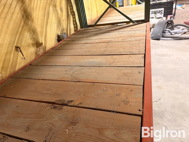 16'-of-shelving-image-6