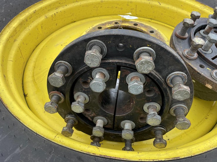 john-deere-10-image-4