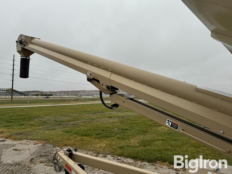 2022-unverferth-2755xl-seed-tender-image-14