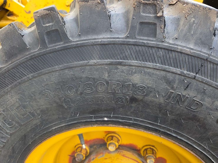 2009-caterpillar-906h-image-21