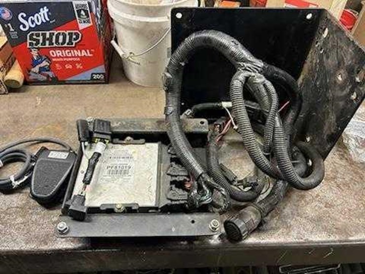 john-deere-gs2-rate-controller-image-7