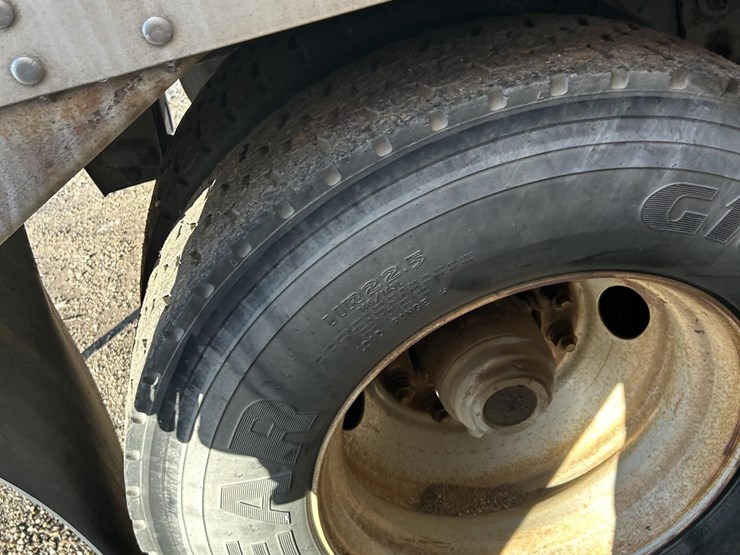 2000-great-dane-trailer-image-19