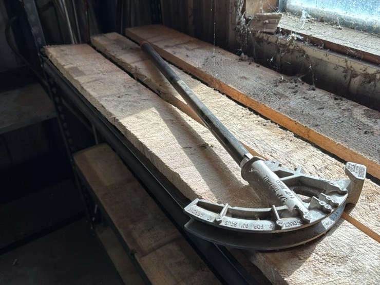 #184-•-contents-of-shelf*-image-7