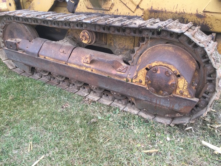 caterpillar-951-image-21