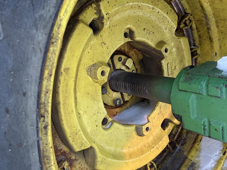 1979-john-deere-4440-image-32