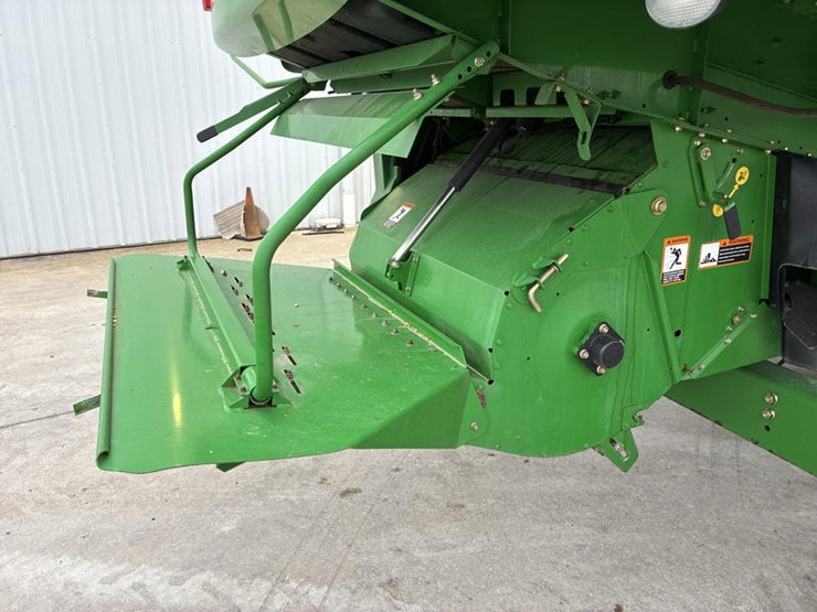 john-deere-9560-image-70