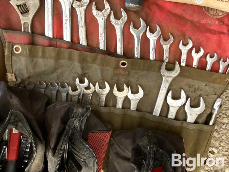 pallet-of-farm-support-image-11