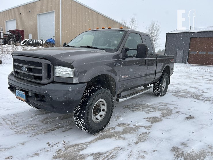 2003-ford-f350-xlt-image-1