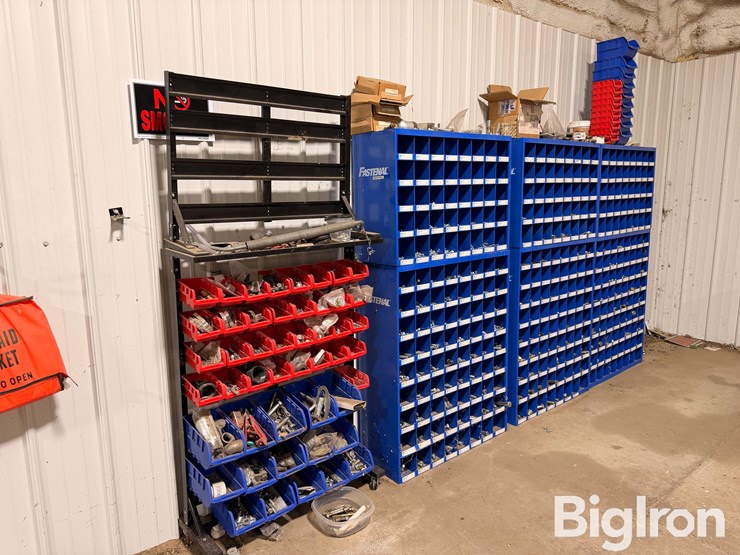 fastenal-full-bolt-bin-image-3