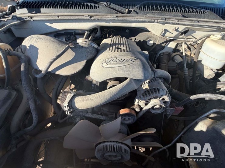 2003-chevrolet-silverado-2500hd-image-33