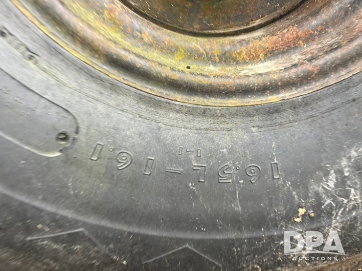 tyler-dry-spreader-(jn3518,-unit-d120)-image-12