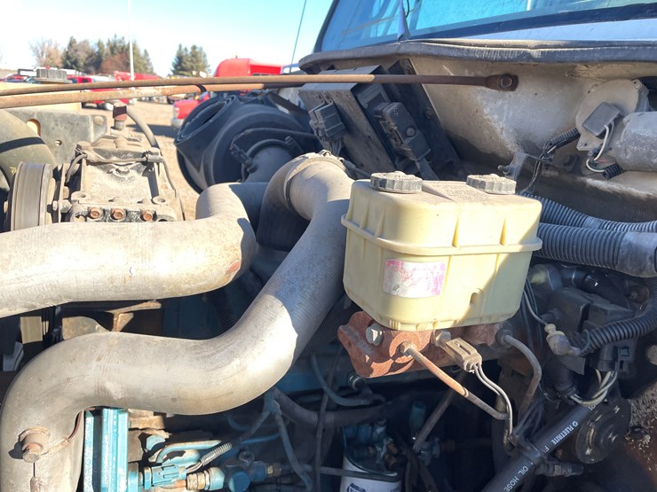 international-4700-image-41