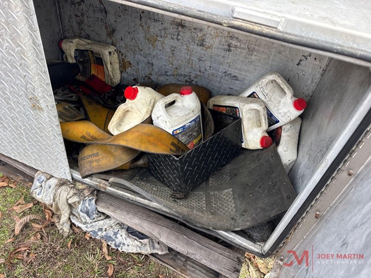 aluminum-under-body-truck-box-image-2