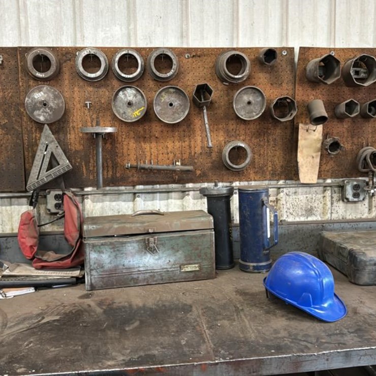 #179 • Large and Small Socket Sets*