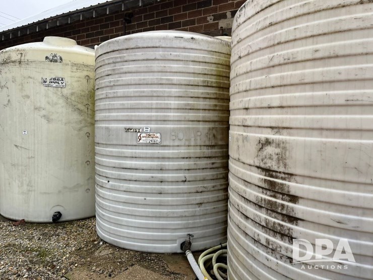 solar-poly-liquid-tank-(jn3520)-image-1