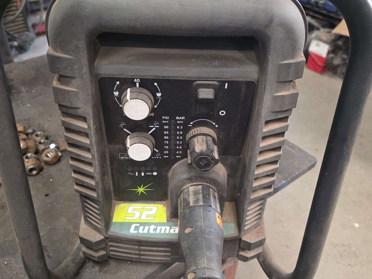 victor-thermal-dynamics-plasma-cutter,-model:-cutmaster-52-image-2