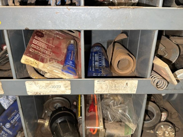 #160-•-snapon-tool-box*-image-30