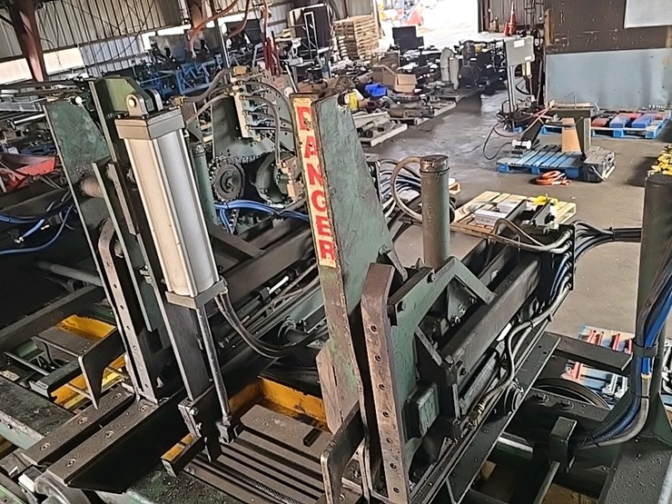 #143-•-cleereman-carriage-image-24