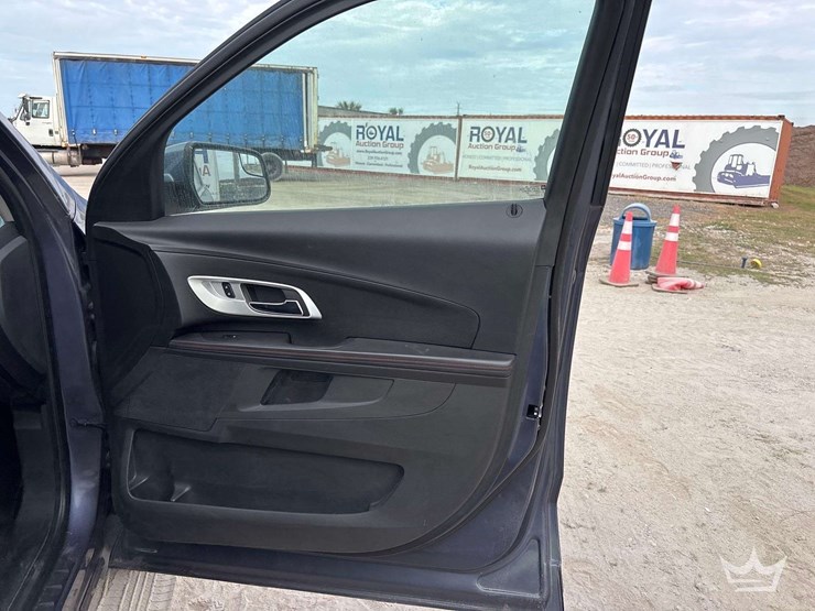 2014-chevrolet-equinox-image-18