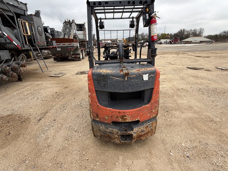 toyota-8fgcu30-image-6