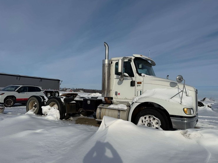 2005-international-9200-image-4