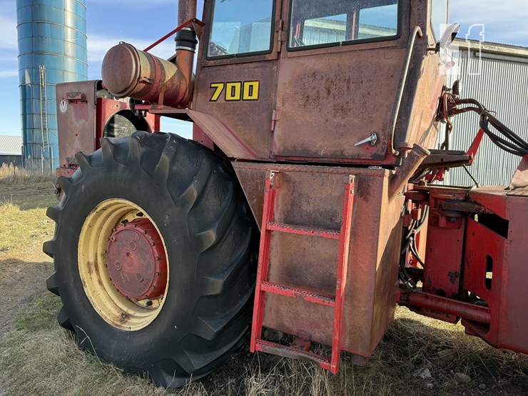 versatile-700-image-2